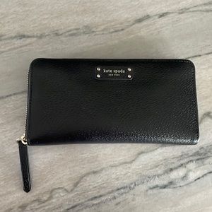 Kate Spade ♠️ wallet